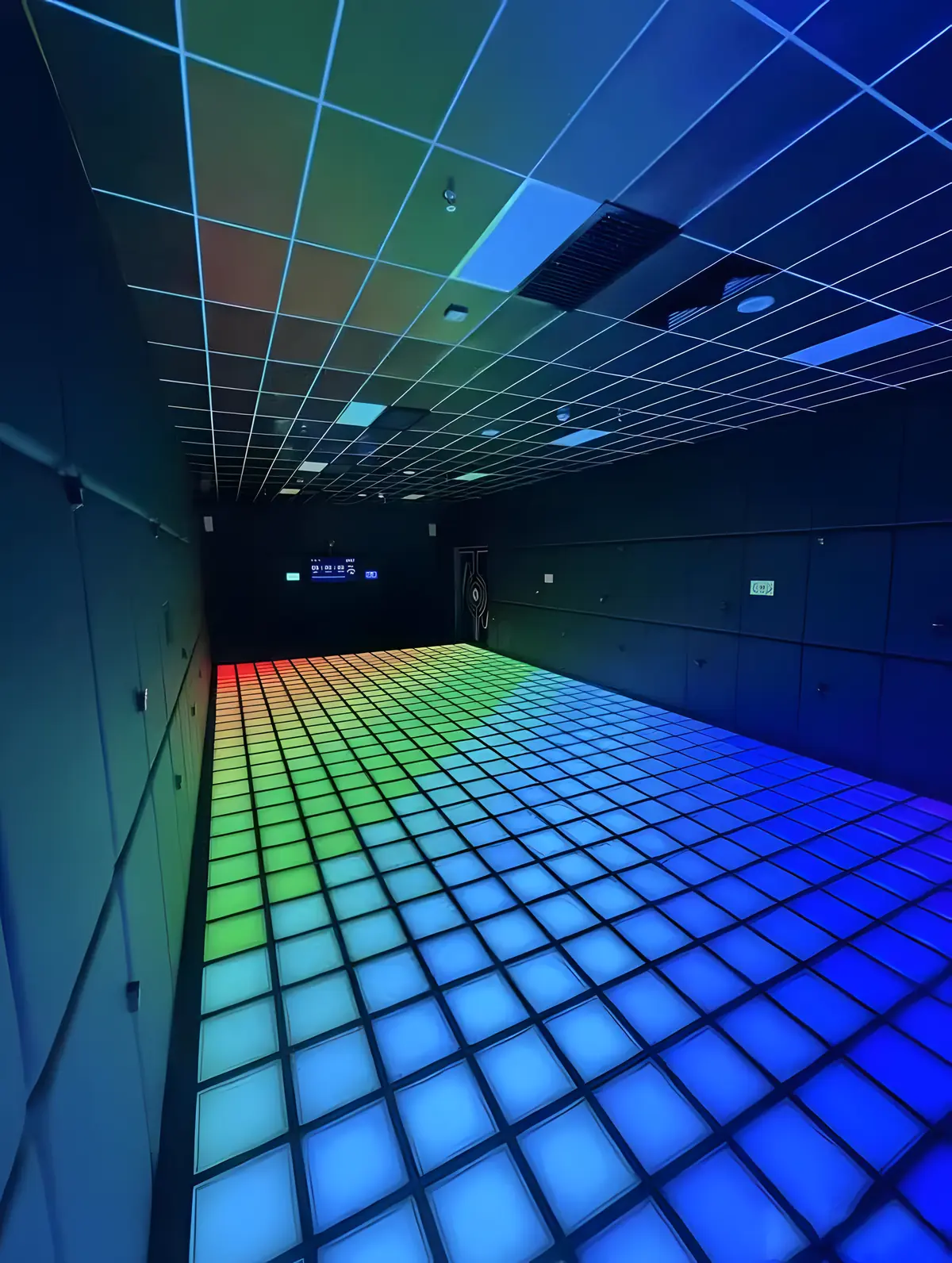 A Lava Floor room with the floor lit in a green to blue gradient